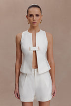 aldea-cotton-sleeveless-top lifestyle look